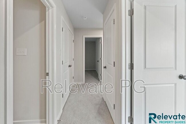 Building Photo - 5100 Ellingshire Dr