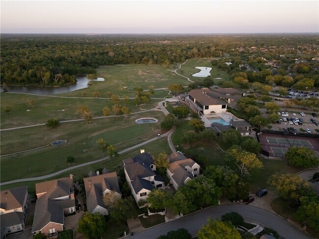 Building Photo - 4776 Stonebriar Cir