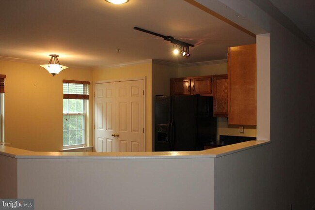 Building Photo - 9664 Guilford Rd
