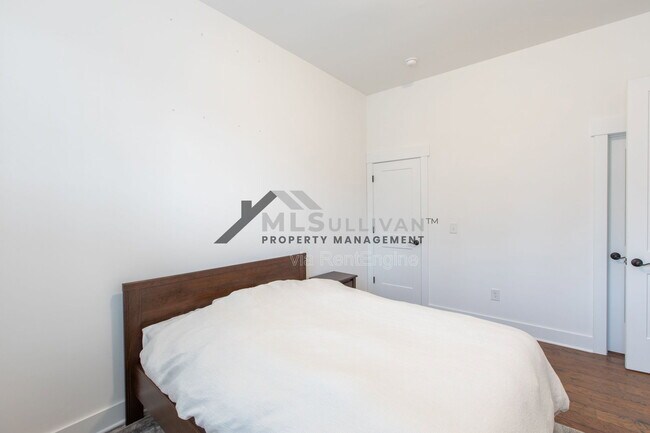 Building Photo - 1121 Crested Jay Dr