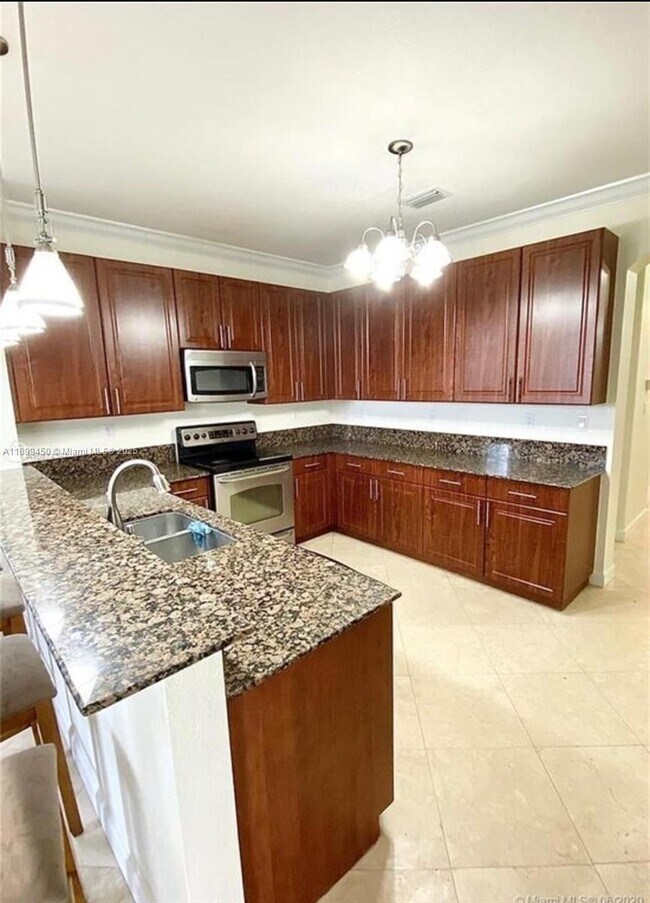 Building Photo - 11350 NW 82nd Terrace