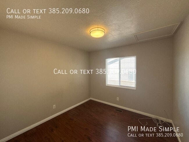 Building Photo - 1563 S 600 E