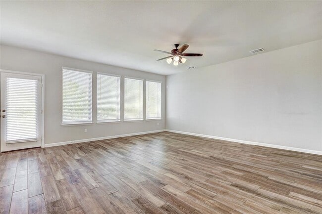 Building Photo - 2604 San Bautista Wy