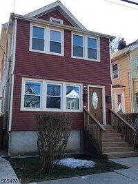 Building Photo - 3 William St