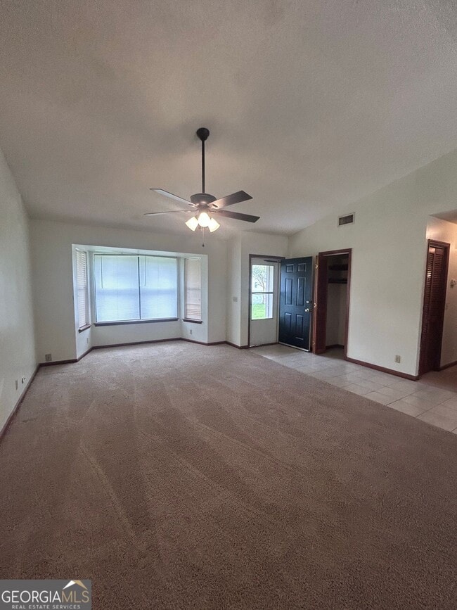 Building Photo - 505 Westgate Cir