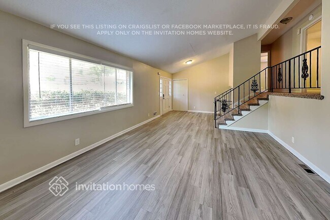 Building Photo - 4245 Valley Lake Terrace SW