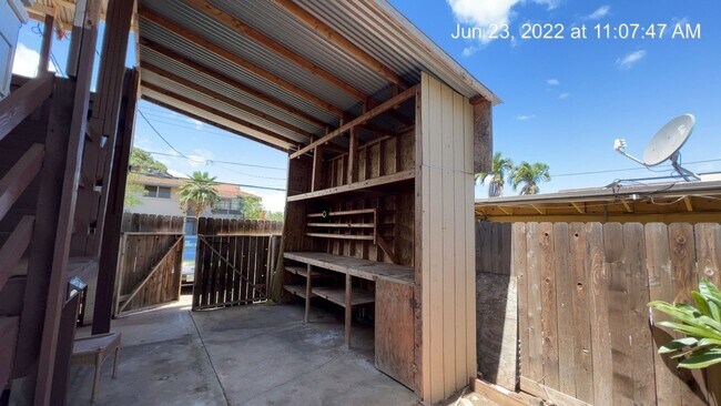 Building Photo - Rustic North Kihei Home 3 Bed/1 Bath