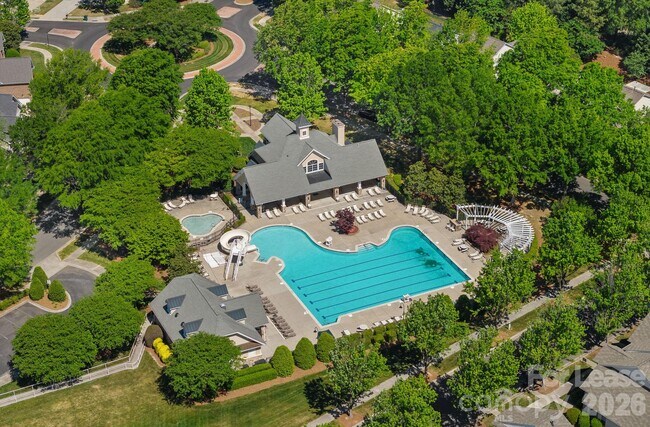 Building Photo - 1626 Hammond Dr
