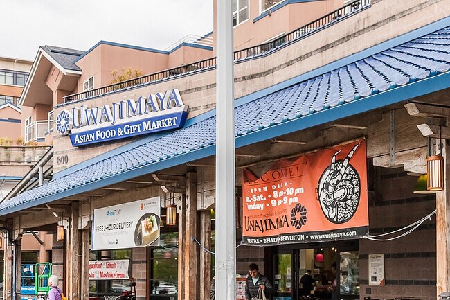 Building Photo - Publix