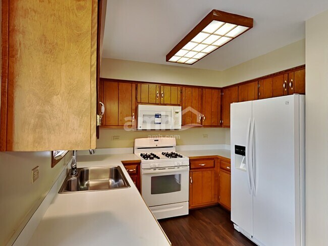 Building Photo - 2110 Three Forks Dr