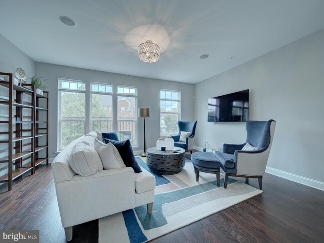 Building Photo - 2805 Medstead Ln