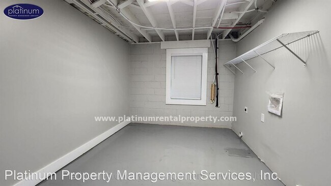 Building Photo - 4 br, 2.5 bath House - 2635 Hatfield Cir Se