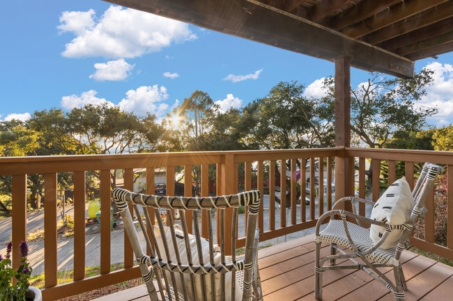Lower Floor deck with breathtaking views - 3600 Klamath St