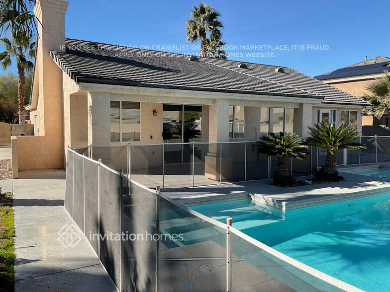 Building Photo - 6016 Golden Saddle St