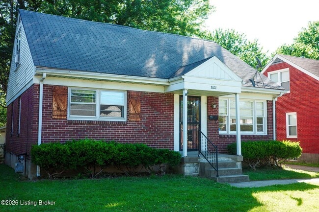 Building Photo - 3021 Wedgewood Wy