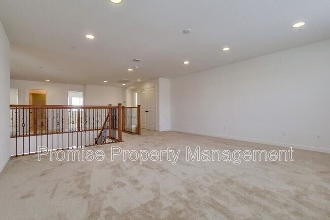 Building Photo - 5514 Lipizzaner Cir