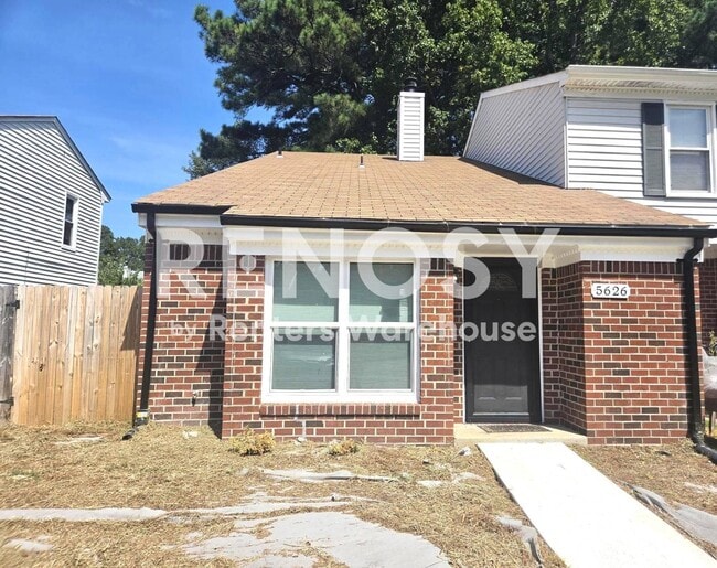 Building Photo - 5626 Carisbrooke Ln