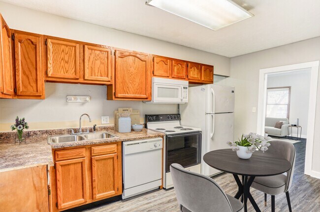 Building Photo - The Union Apartments