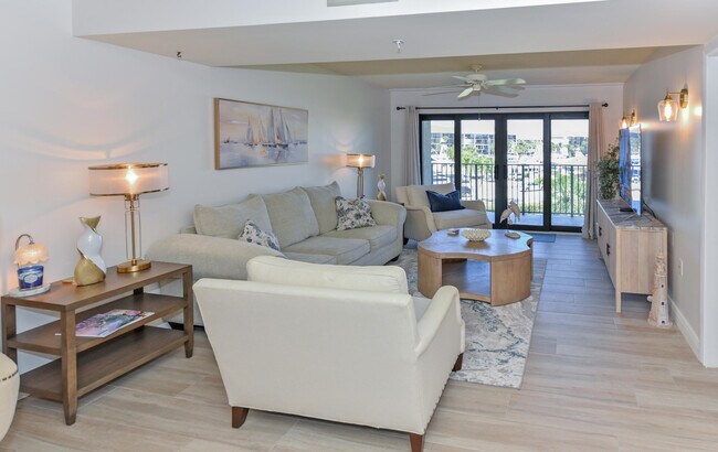 Building Photo - 901 Seafarer Cir