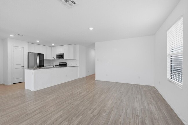 Building Photo - *Half off of the 1st months rent!*