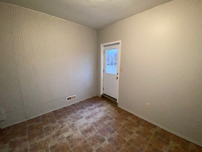 Building Photo - 3999 Poppyseed Ct