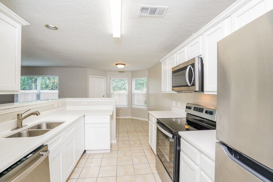 Building Photo - 12623 Tracewood Ln