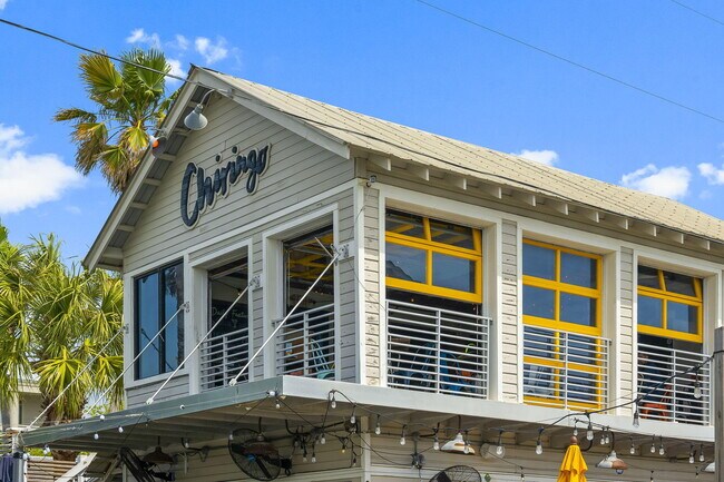 Building Photo - 1732 W County Hwy 30A