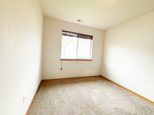 Building Photo - 317 NE Miramar Cir