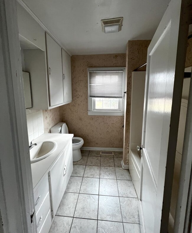 Building Photo - For Rent In Mocksville