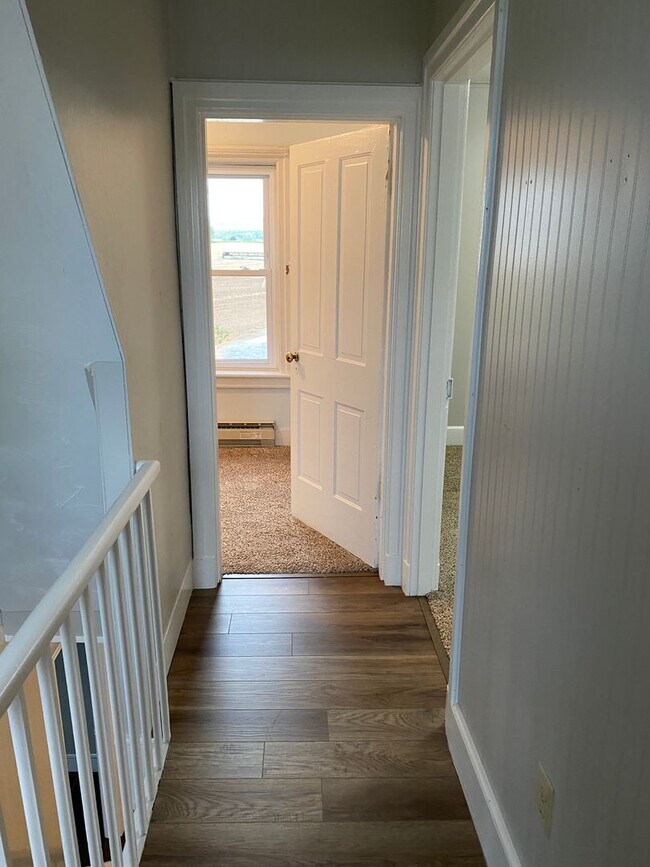 Building Photo - Coming soon! 4 Bedroom Farmhouse for Rent ...