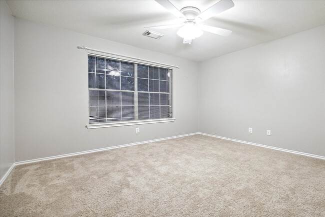 Building Photo - 24423 Pepperrell Pl St
