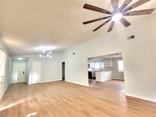 Building Photo - 11622 Old Telegraph Rd