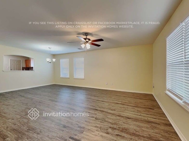 Building Photo - 6424 Mountain Pines Ln