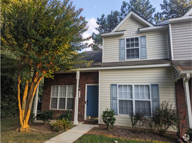 Building Photo - 7717 Petrea Ln