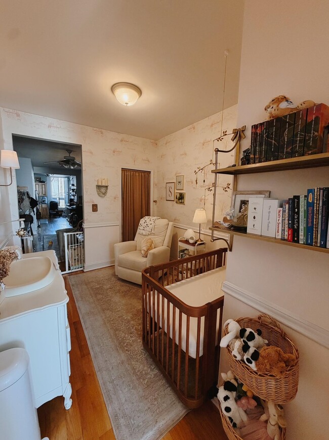 Building Photo - 314 4th St