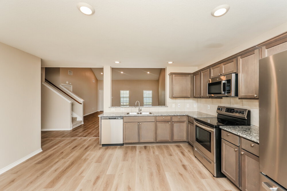 Building Photo - 2609 Hutchins Dr