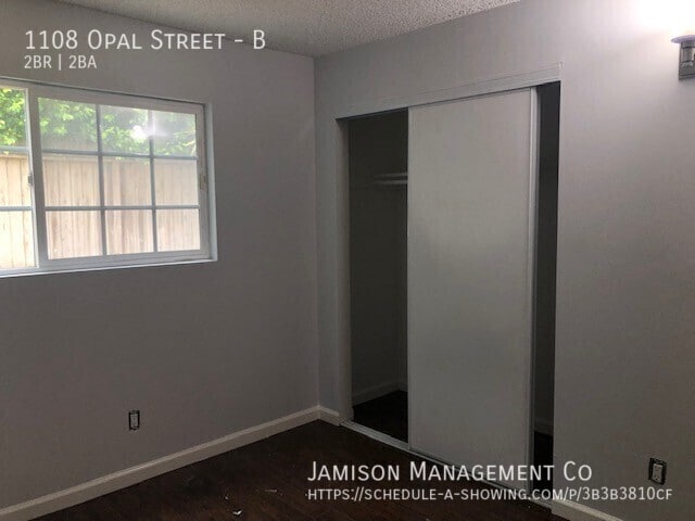 Building Photo - 1108 Opal St
