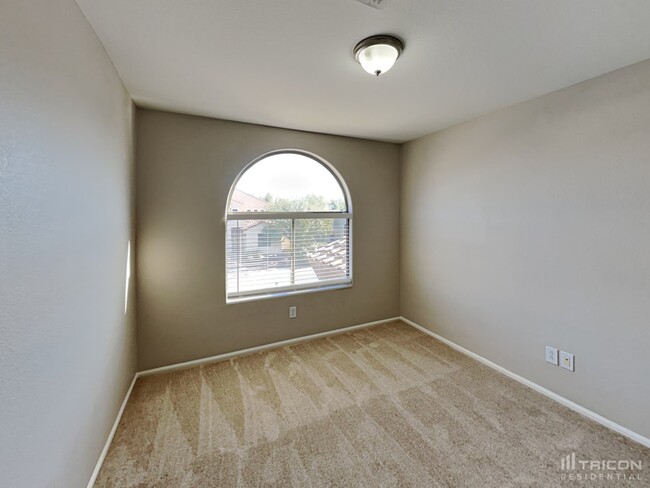 Building Photo - 22340 Dietz Dr