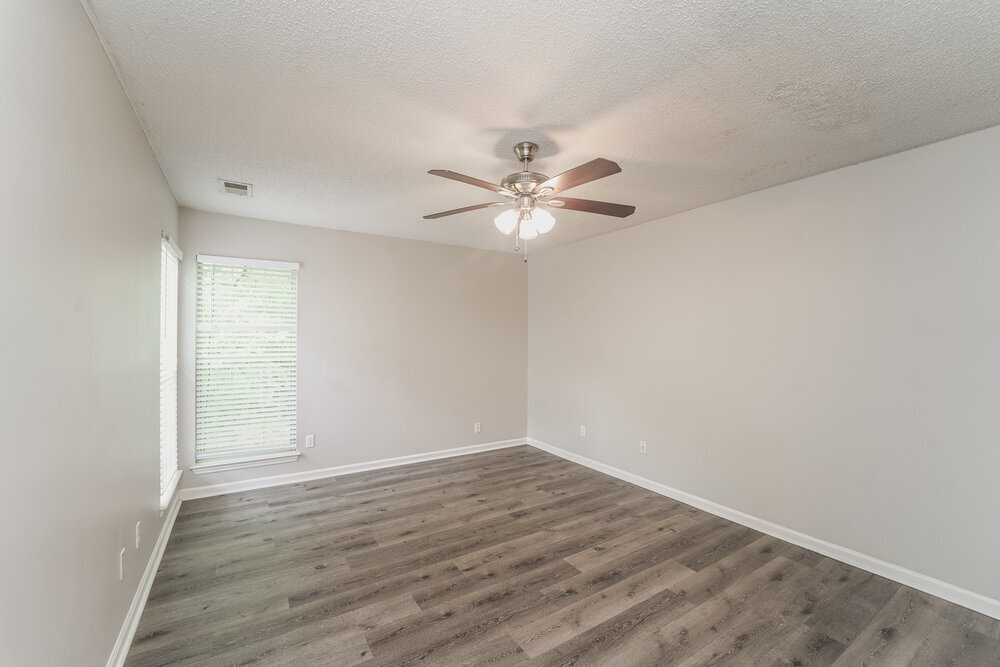 Building Photo - 8400 Woodford Bridge Dr