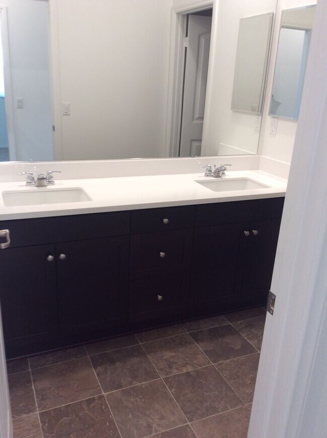 Building Photo - 2 Bedroom 1 Bath for rent in Loma Linda PLEASE READ DESCRIPTION