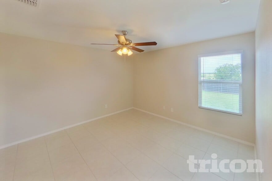 Building Photo - 6340 Bristolwood Dr