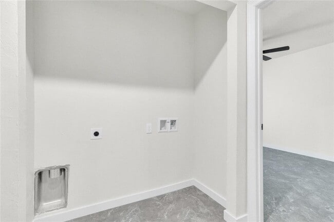 Building Photo - 12508 Abbotts Way