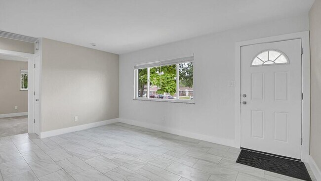 Building Photo - 7165 Stuart St