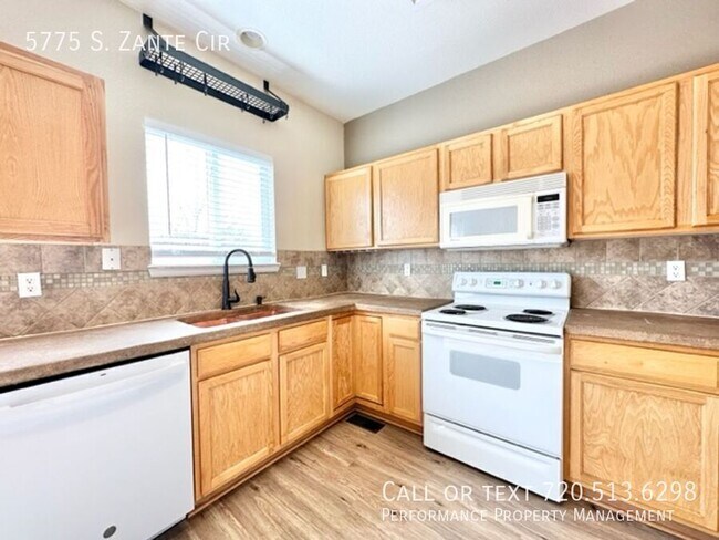 Building Photo - 5775 S Zante Cir