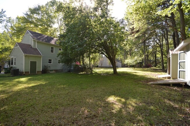 Building Photo - 2504 Timothy Dr