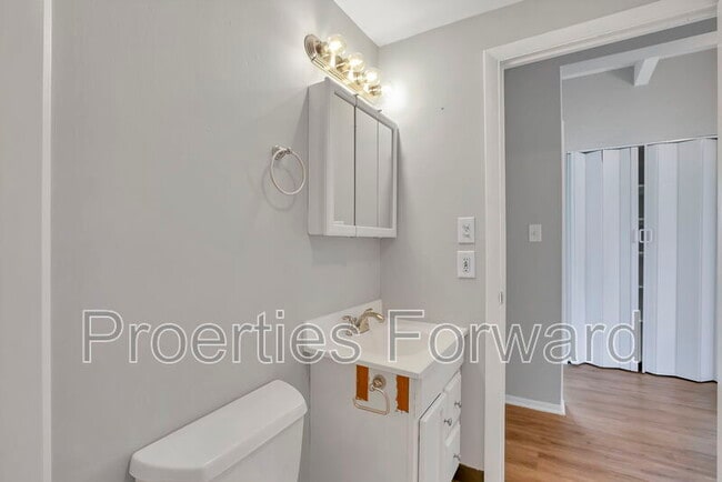 Building Photo - 873 Joyful St