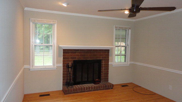 Building Photo - 662 Pringle Dr