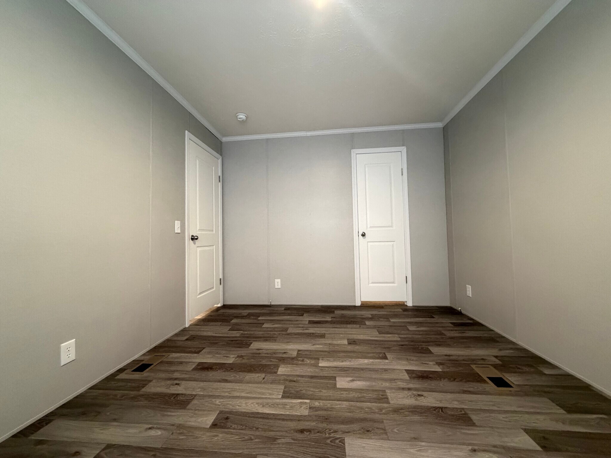 Building Photo - 1539 Huron Ct