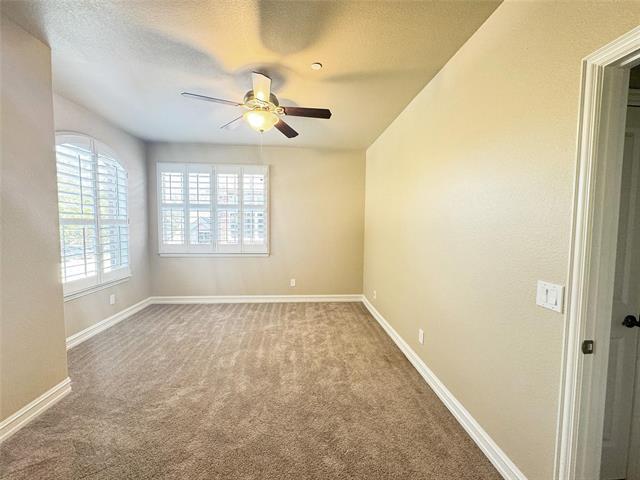 Building Photo - 4812 Durham Dr