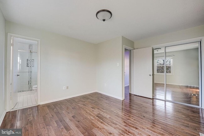 Building Photo - 4512 Lantern Pl